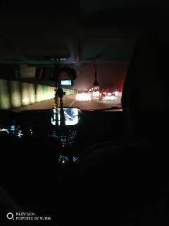 《到底是谁》小说封面